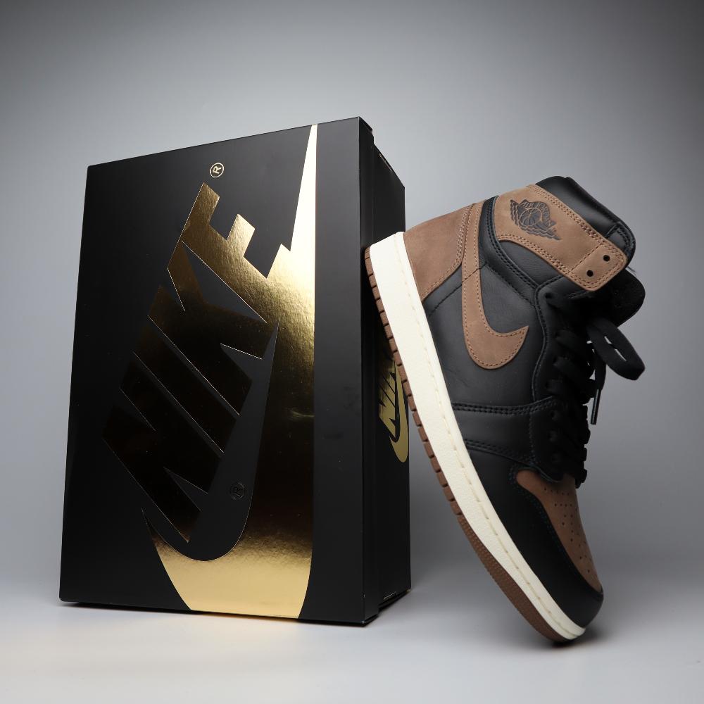 Air Jordan Sneakers