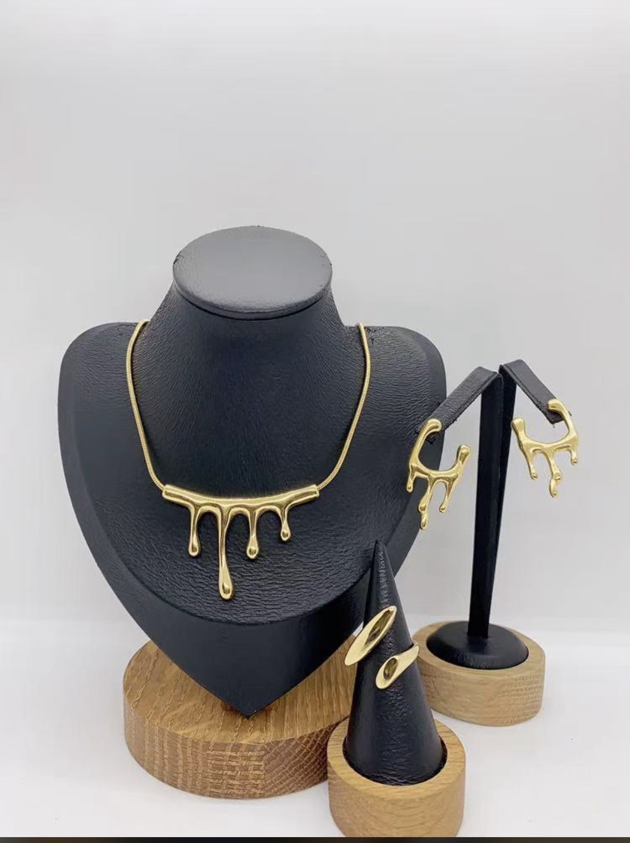 Gold set collective 3