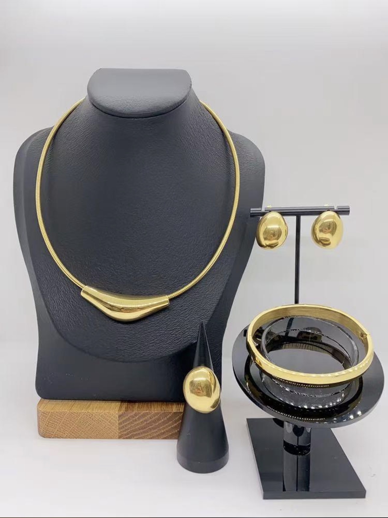 Gold set Collective 1