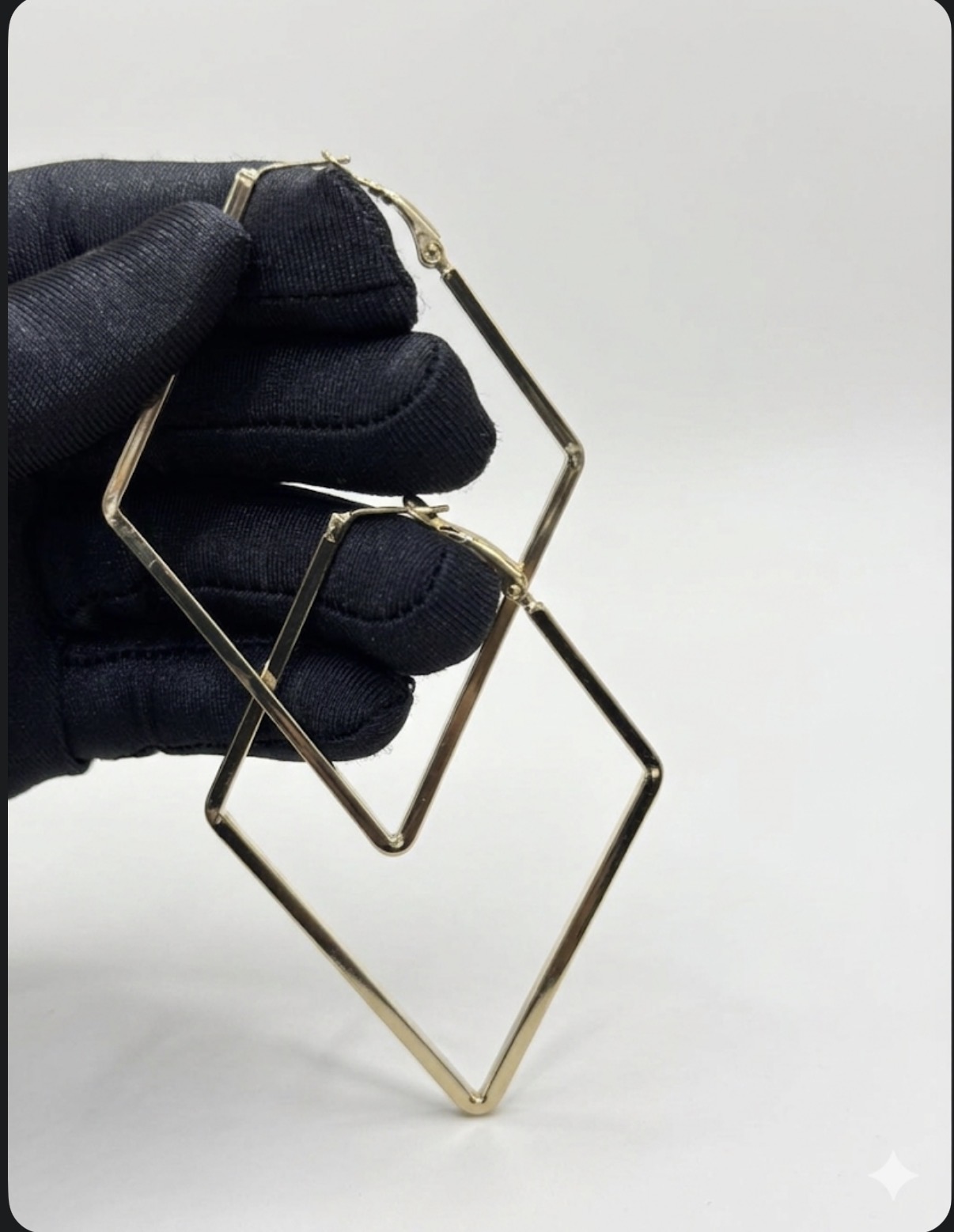 Kite-hoop earrings
