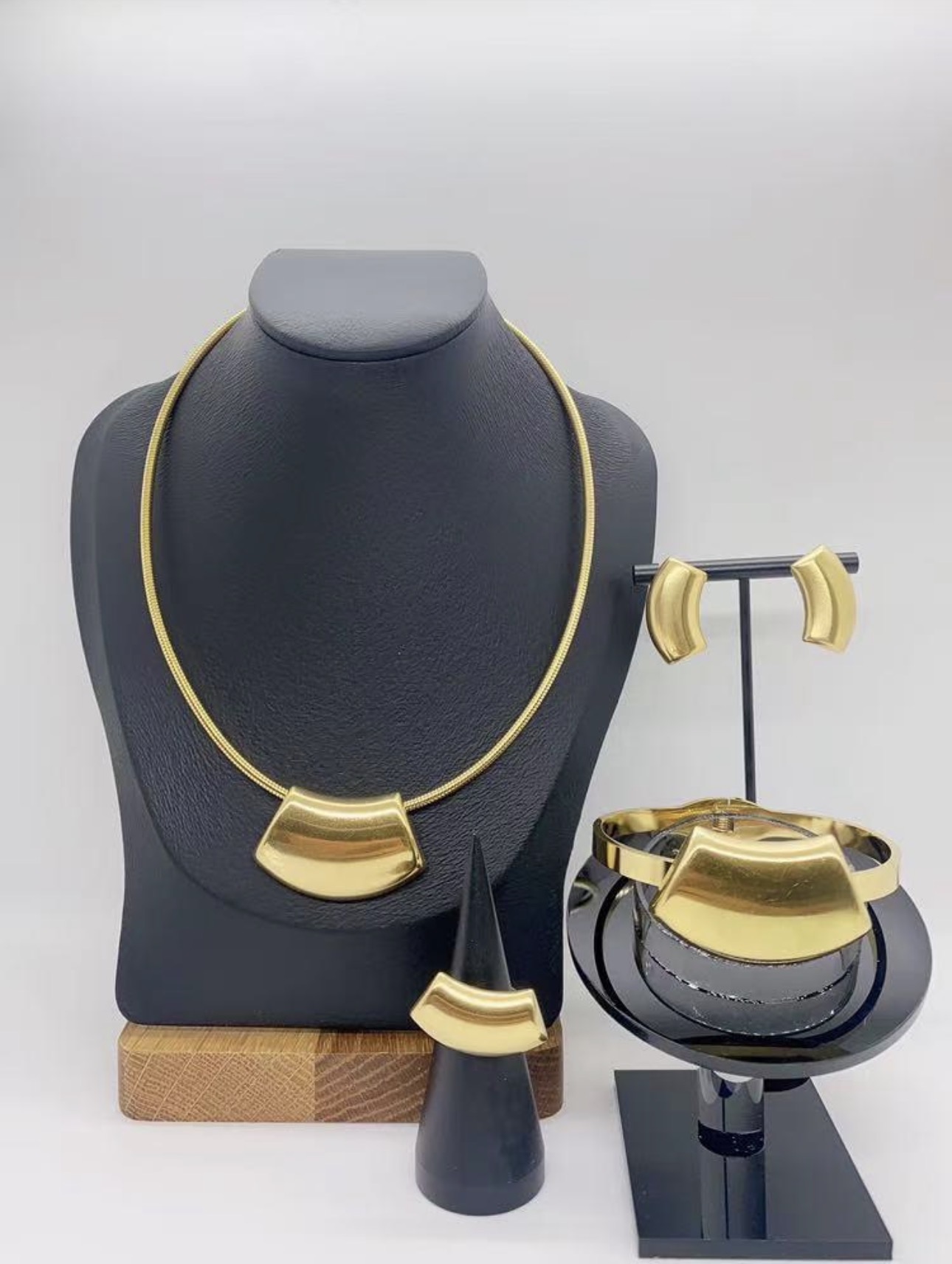 4-Piece Gold-Tone Curved Geometric Jewelry Set